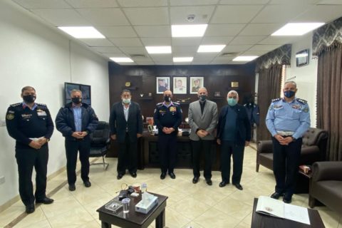 اجتماع في مديرية الأمن العام مع مساعد مدير الأمن العام للمرور وبحضور مدير دائرة السير ومدير المعهد المروري ومدير الدوريات الخارجية .