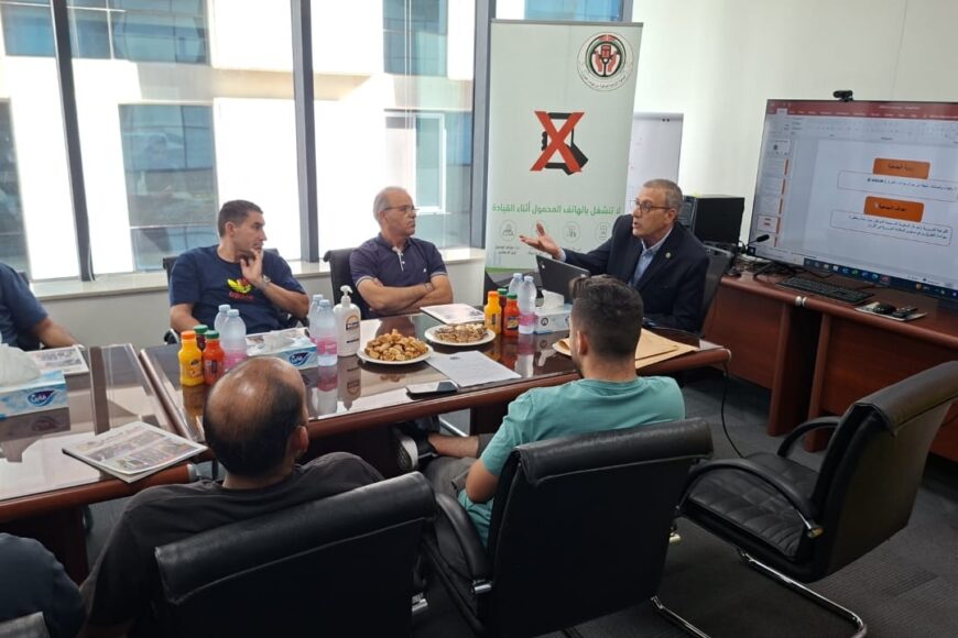 القى رئيس الجمعية المهندس وفائي مسيس  وامين الصندوق السيد موسى عشا محاضرة لموظفي شركة شاوي ورشيدات